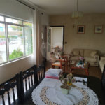 Casa à venda ou para alugar com 6 quartos, sendo 1 suíte, em Vila Junqueira, São Roque, SP