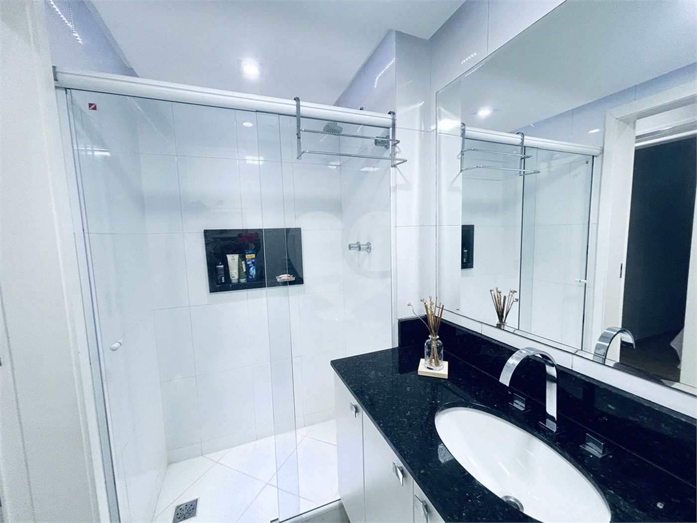 Cobertura à venda com 3 quartos, sendo 1 suíte, em Tijuca, Rio de Janeiro, RJ