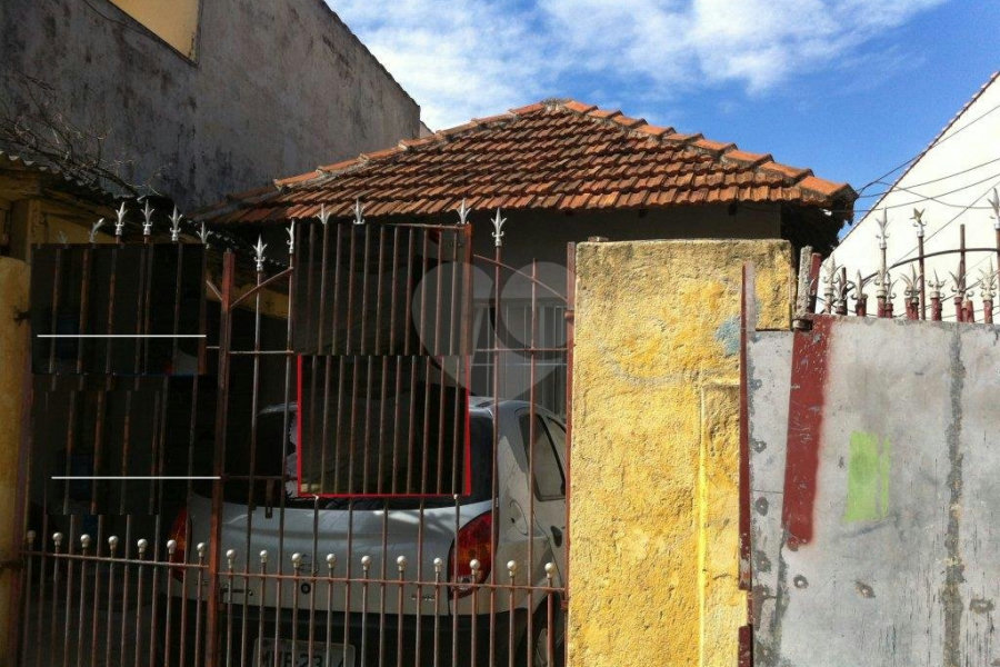 Casa Térrea à venda com 7 quartos em Vila Maria Alta, São Paulo, SP