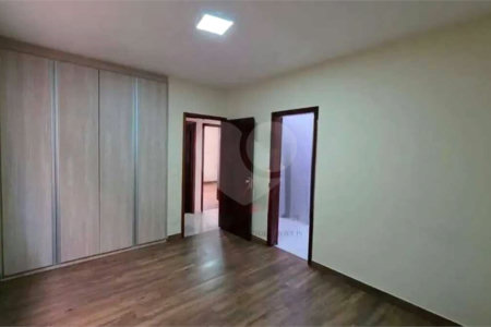 Casa à venda ou para alugar com 3 quartos, sendo 1 suíte, em Jardim Morumbi, Jundiaí, SP
