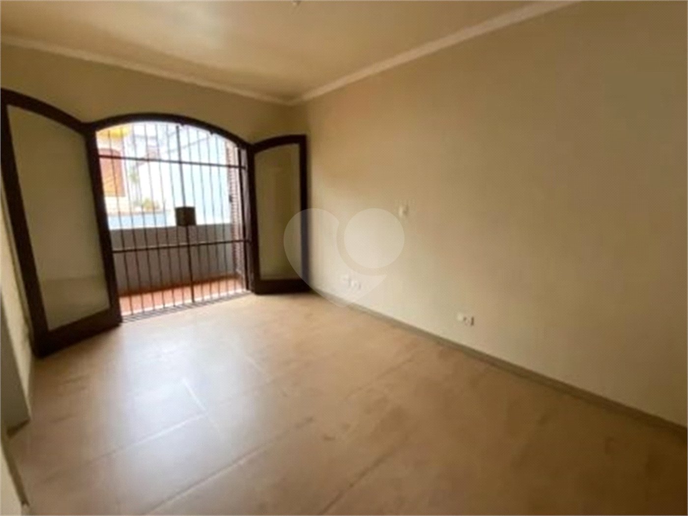 Sobrado à venda ou para alugar com 5 quartos, sendo 3 suítes, em Santana, São Paulo, SP