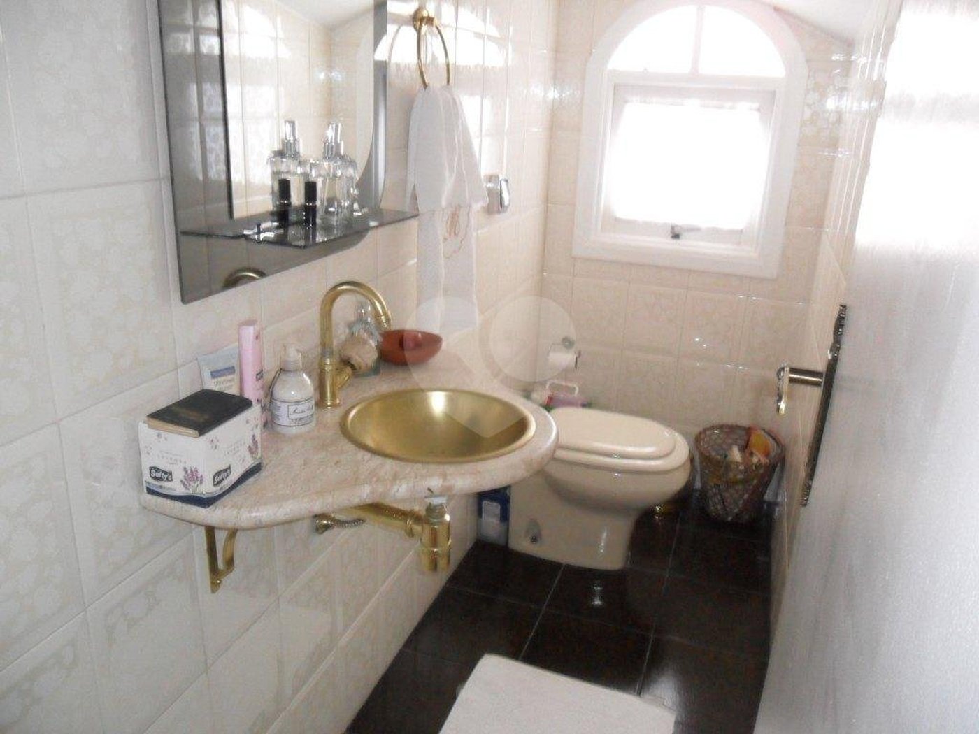 Sobrado à venda com 3 quartos, sendo 1 suíte, em Vila Romero, São Paulo, SP