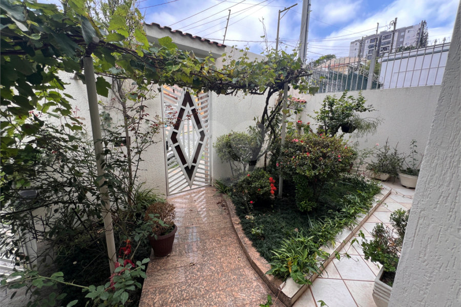 Sobrado à venda com 2 suítes em Santana, São Paulo, SP