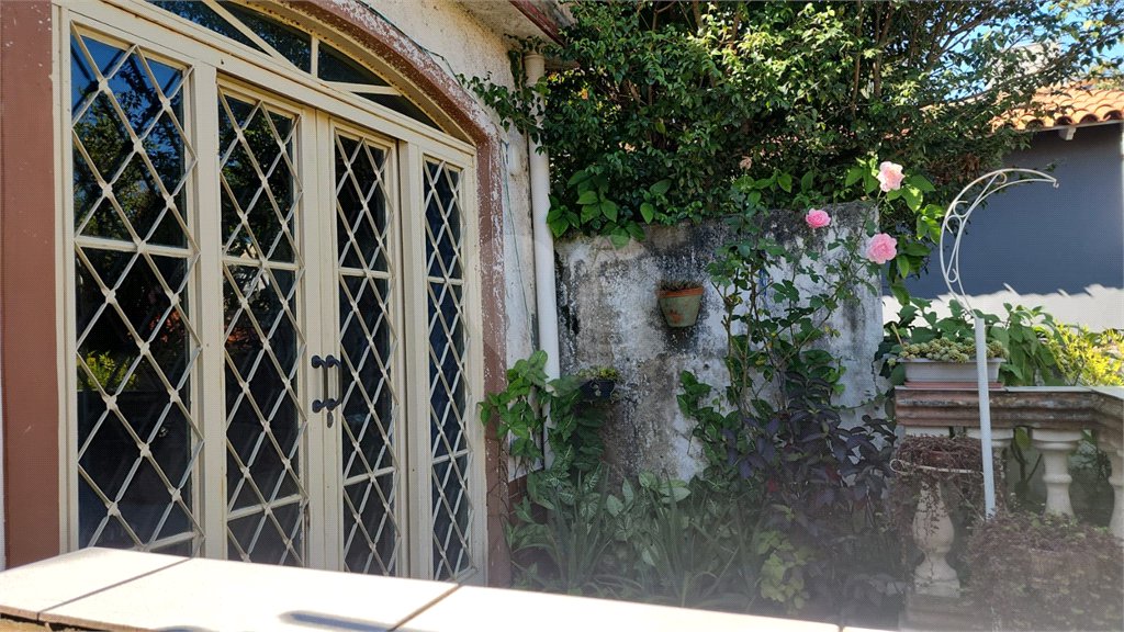 Casa à venda com 3 quartos, sendo 2 suítes, em Indianópolis, São Paulo, SP