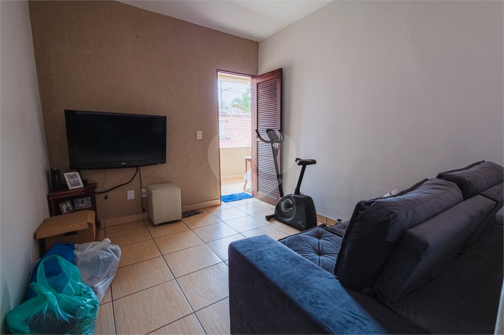 Casa à venda com 5 quartos, sendo 1 suíte, em Vila Rosália, Guarulhos, SP