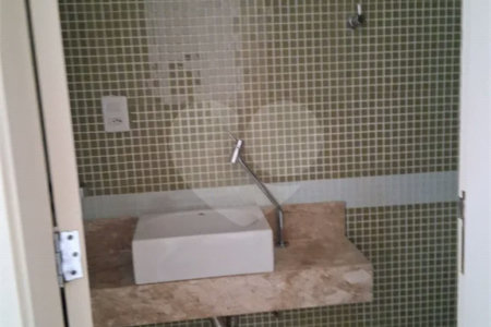 Casa à venda com 3 quartos, sendo 1 suíte, no condomínio Verdana, Jundiaí - SP