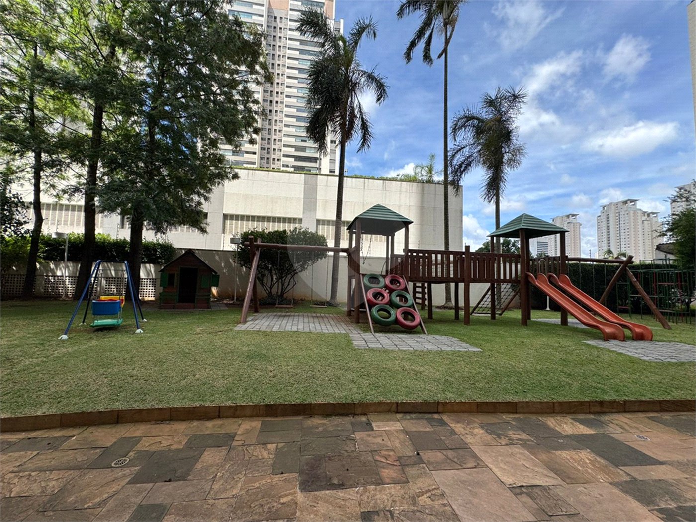 Apartamento à venda com 4 quartos, sendo 3 suítes, em Vila Leopoldina, São Paulo, SP