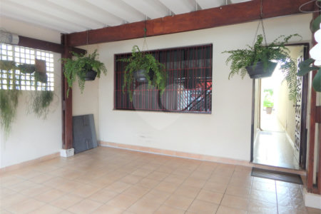 Sobrado à venda com 4 quartos, sendo 1 suíte, em Chácara Santo Antônio (zona Sul), São Paulo, SP