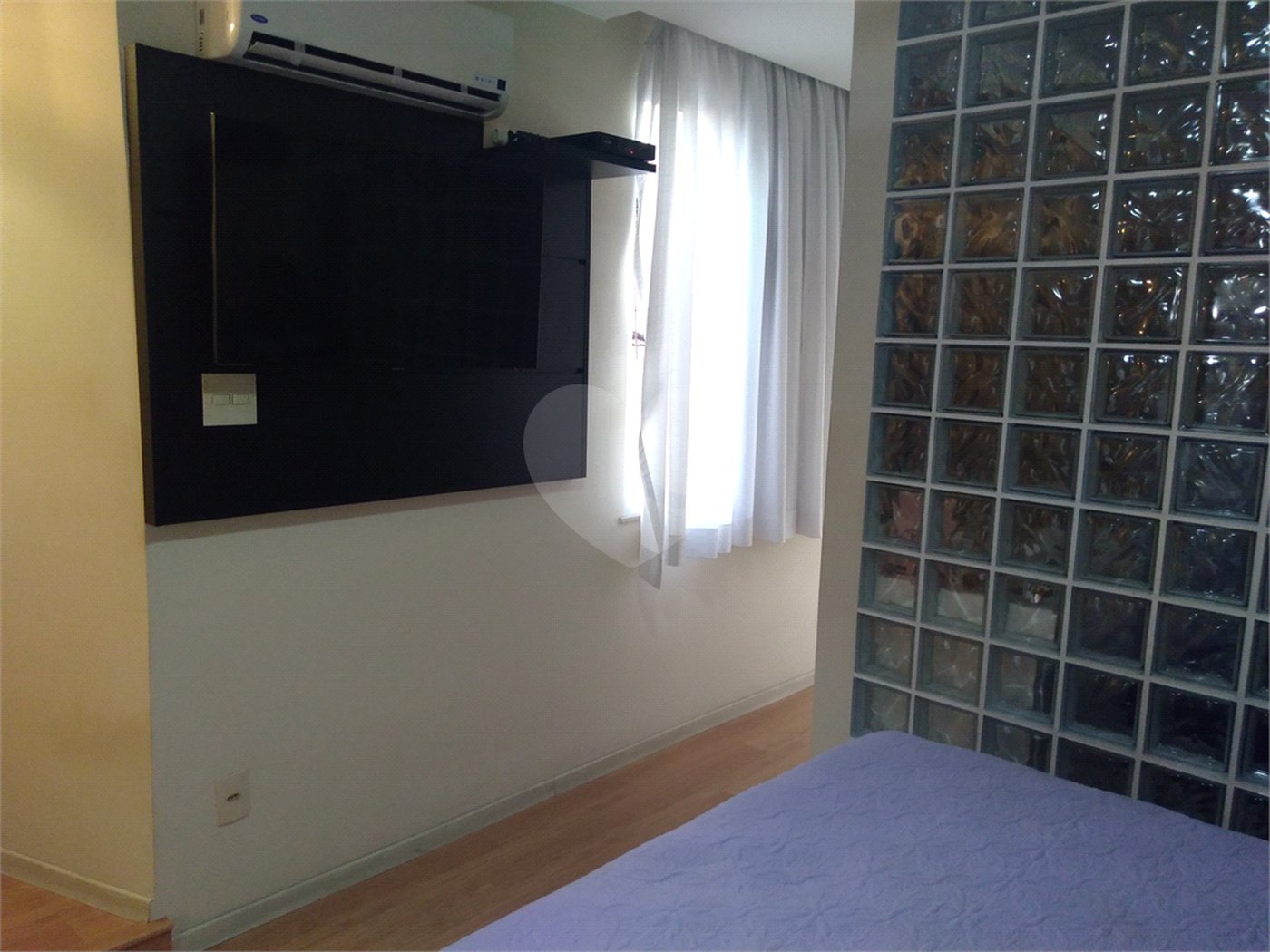 Casa à venda com 3 quartos, sendo 1 suíte,  no condomínio Conselheiro Ferraz, Rio de Janeiro - RJ