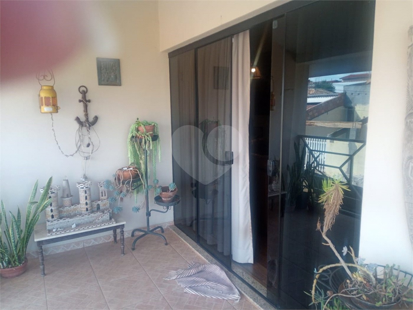 Casa à venda com 2 suítes em Jardim Santa Bárbara, Atibaia, SP