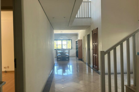 Casa à venda com 5 quartos, sendo 4 suítes, em Butantã, São Paulo, SP