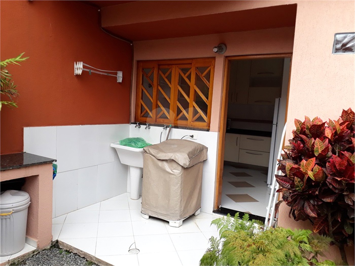 Sobrado à venda com 3 quartos, sendo 2 suítes,  em Santana, São Paulo, SP