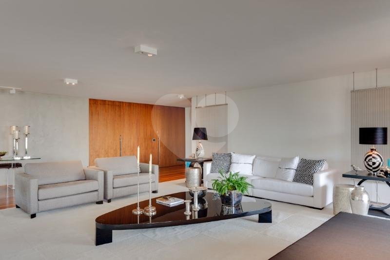 Apartamento à venda com 4 suítes em Morumbi, São Paulo, SP