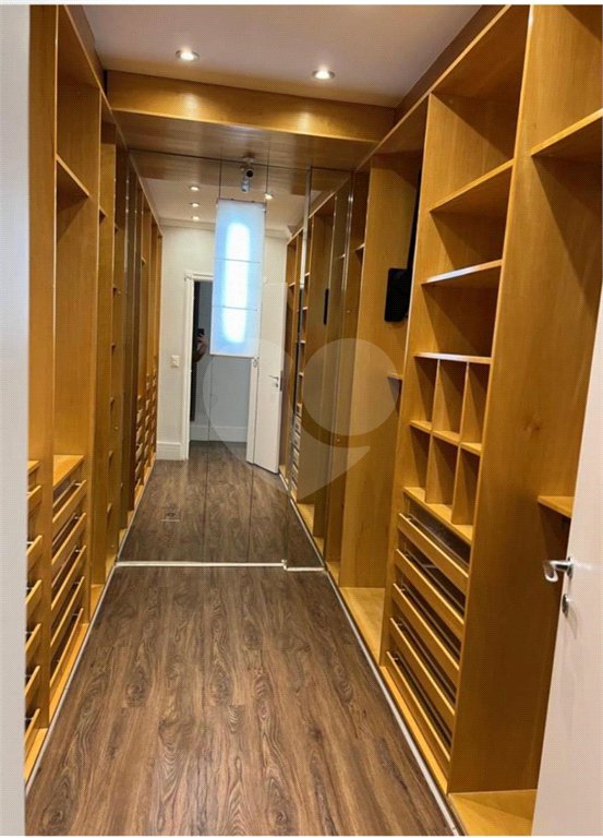 Apartamento à venda com 4 quartos, sendo 3 suítes,  em Vila Gomes Cardim, São Paulo, SP