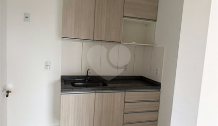 Apartamento para alugar com 3 quartos, sendo 1 suíte, em Vila Norma, Salto, SP