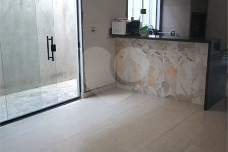Casa à venda com 2 quartos, sendo 1 suíte, em Jardim Casa Branca, Suzano, SP