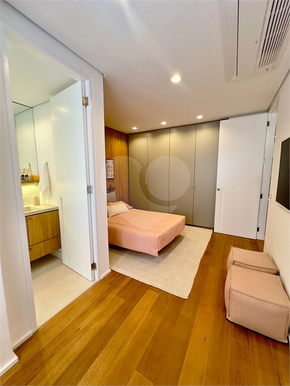 Apartamento à venda com 4 suítes em Brooklin Paulista, São Paulo, SP