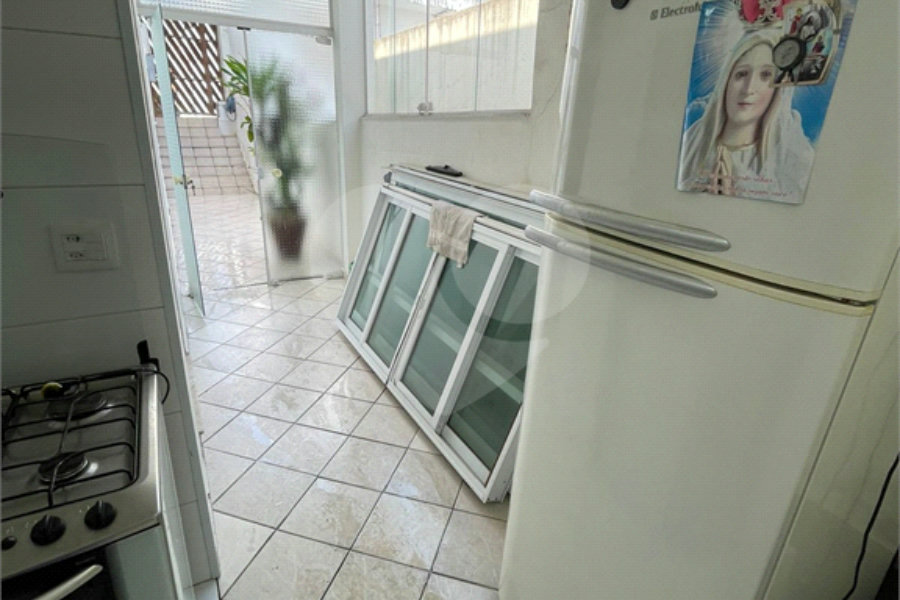 Casa Térrea à venda com 2 quartos em Parque Vitória, São Paulo, SP