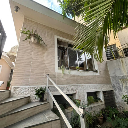 Sobrado à venda com 3 quartos em Vila Gustavo, São Paulo, SP