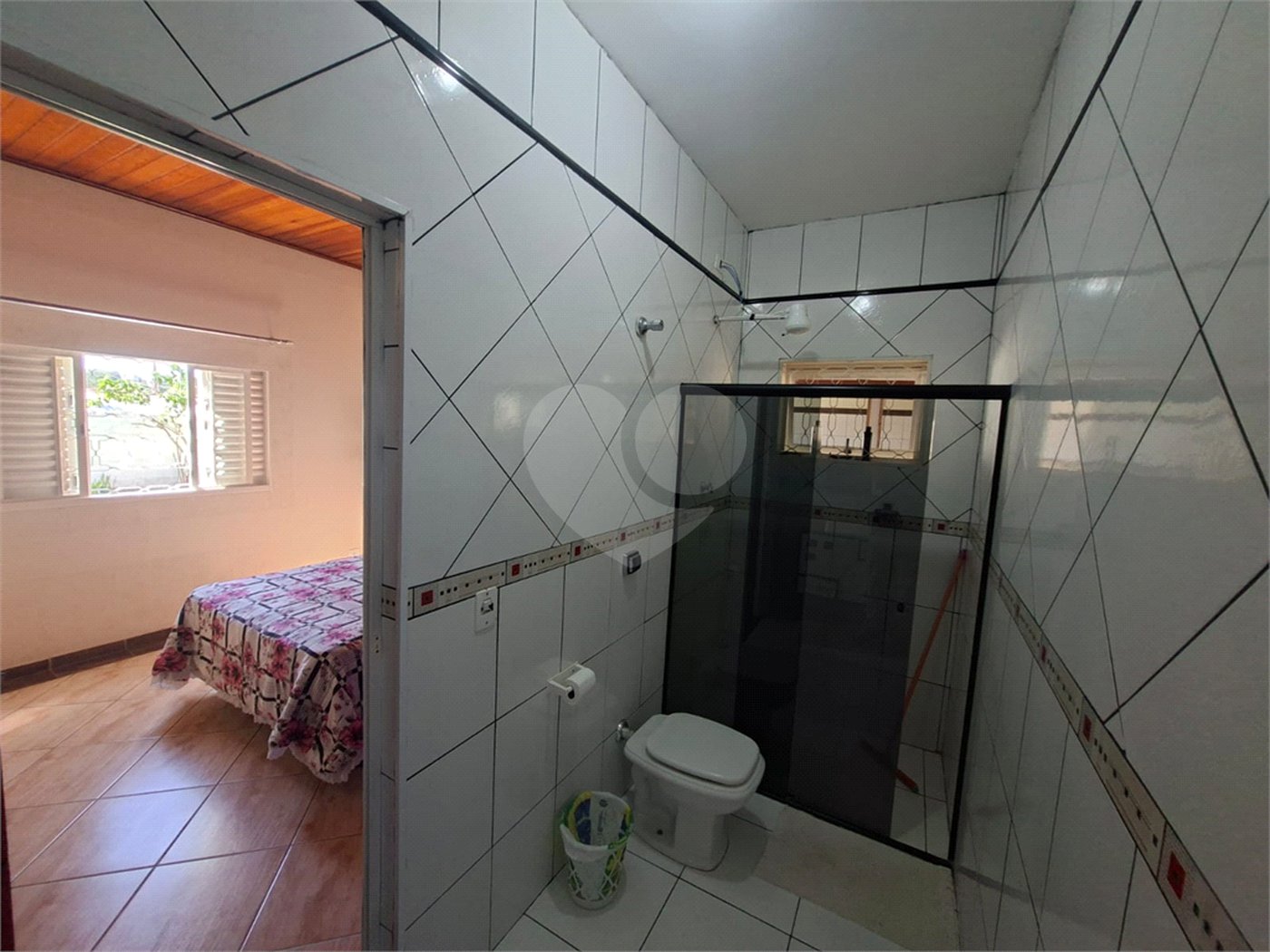 Casa à venda com 3 quartos, sendo 1 suíte,  em Tatetú, Alambari, SP