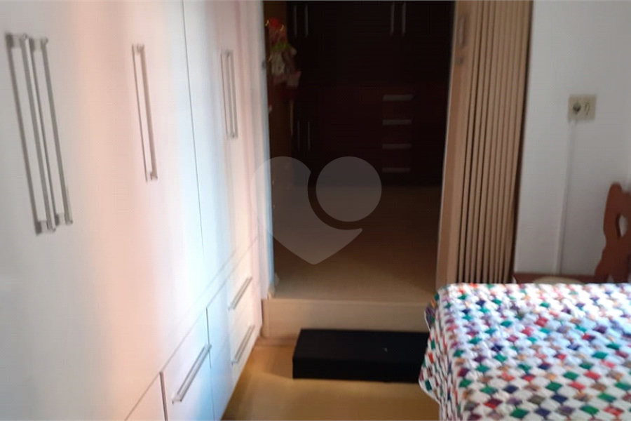 Casa de Vila à venda com 4 quartos, sendo 1 suíte, em Santana, São Paulo, SP