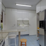 Casa à venda com 4 quartos, sendo 2 suítes, no condomínio Vila Antonieta, São Paulo - SP
