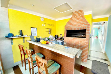 Casa com 3 dormitórios à venda, 272 m² por R$ 1.990.000,00 - Embaré - Santos/SP