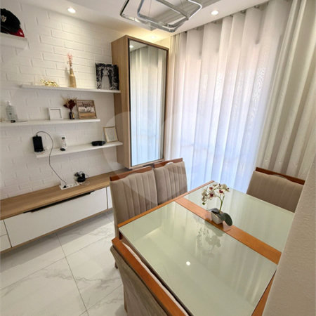 Apartamento à venda com 2 quartos em Vila Galvão, Guarulhos, SP