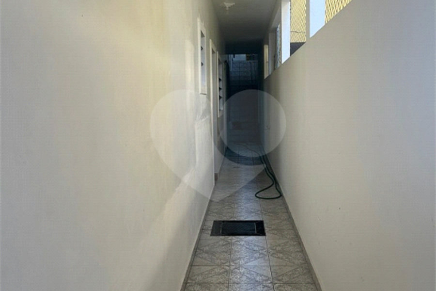 Casa à venda com 3 quartos em Campo Limpo, São Paulo, SP