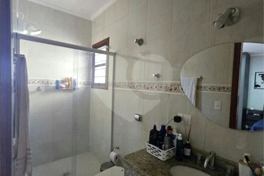 Casa à venda com 4 quartos, sendo 2 suítes, no condomínio Bosque dos Pássaros, São Paulo - SP