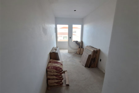 Casa à venda com 2 quartos no condomínio Ângelo Calandrino, São Paulo - SP