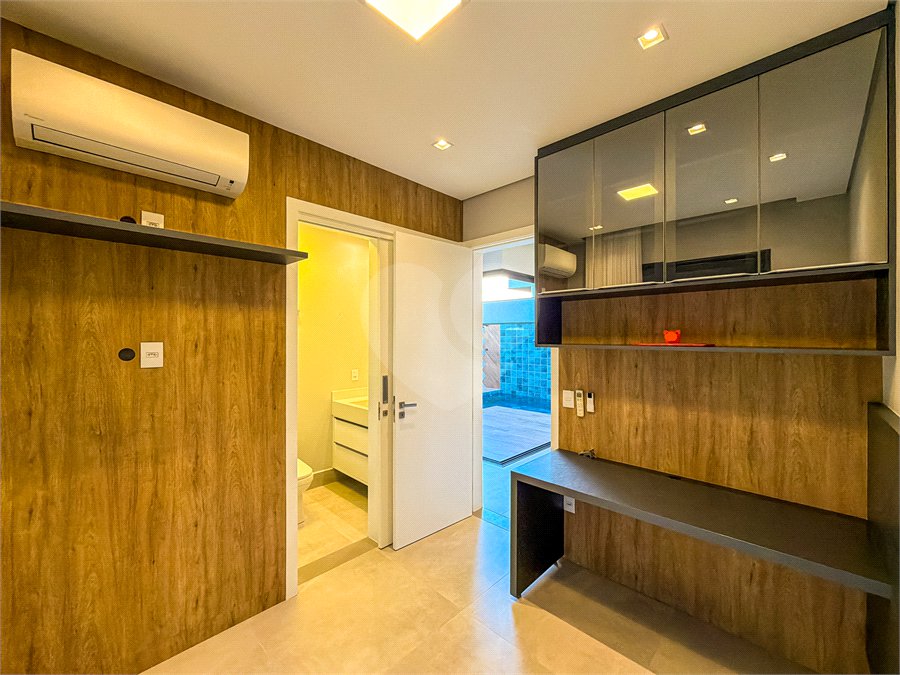 Casa à venda com 3 suítes no condomínio Residencial Duas Marias, Indaiatuba - SP