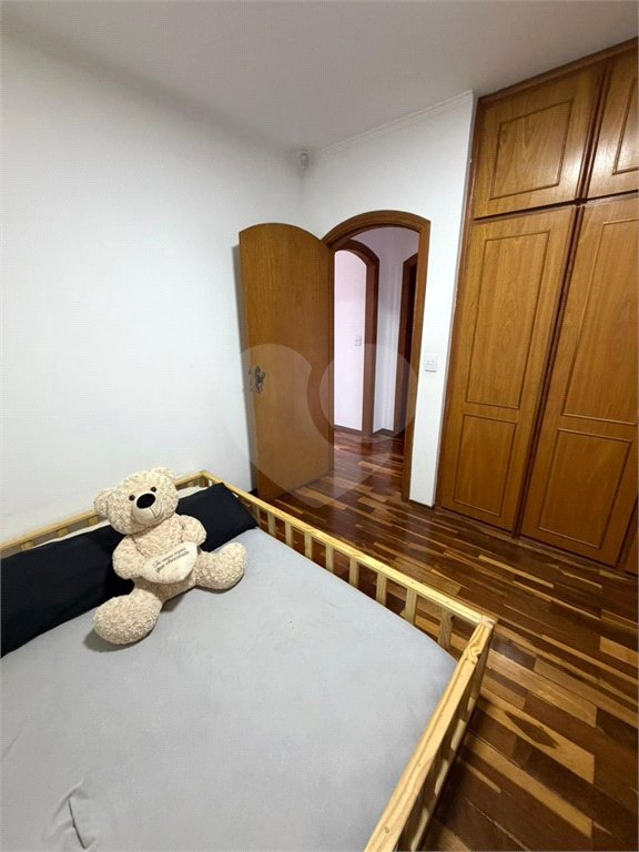 Sobrado à venda com 4 quartos, sendo 1 suíte,  em Jardim Santa Rosa, Araraquara, SP
