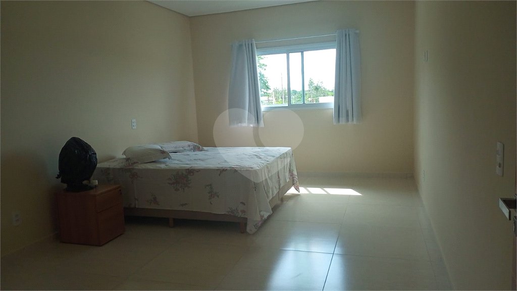 Casa à venda com 5 suítes no condomínio Village da Serra, Araçoiaba da Serra - SP