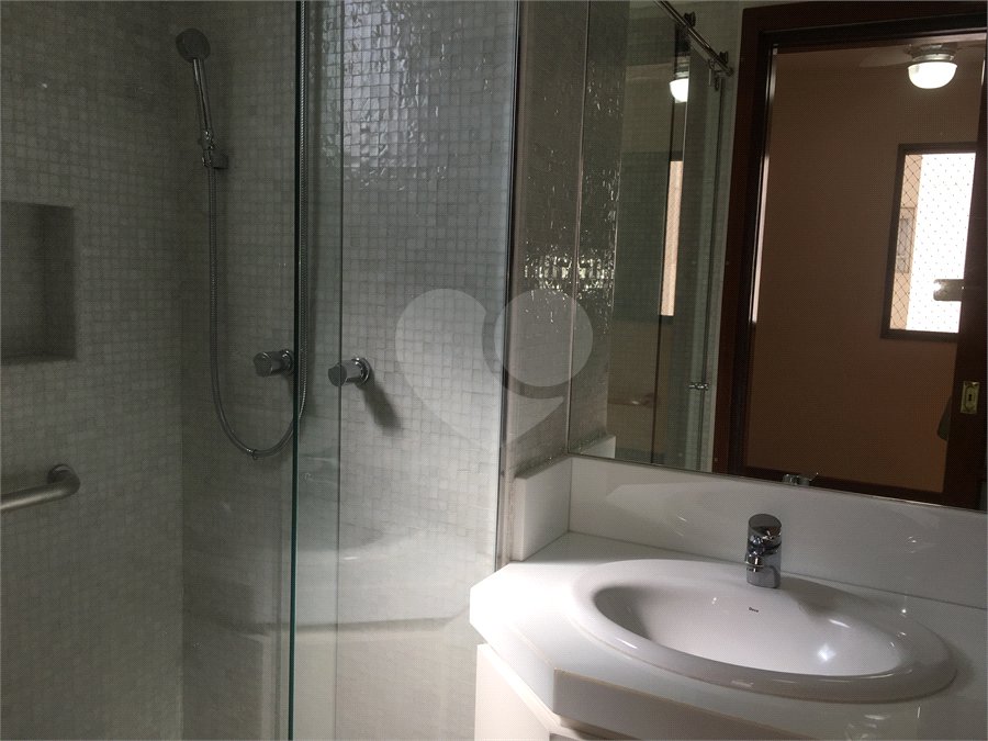 Apartamento para alugar com 3 quartos, sendo 2 suítes,  em Santana, São Paulo, SP