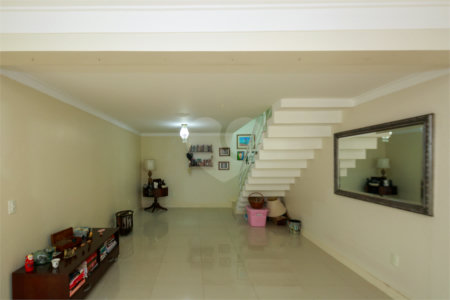 Casa à venda com 4 suítes no condomínio Bellagio, São Paulo - SP