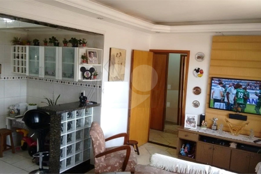 Apartamento à venda com 3 quartos em Jardim Floresta, São Paulo, SP