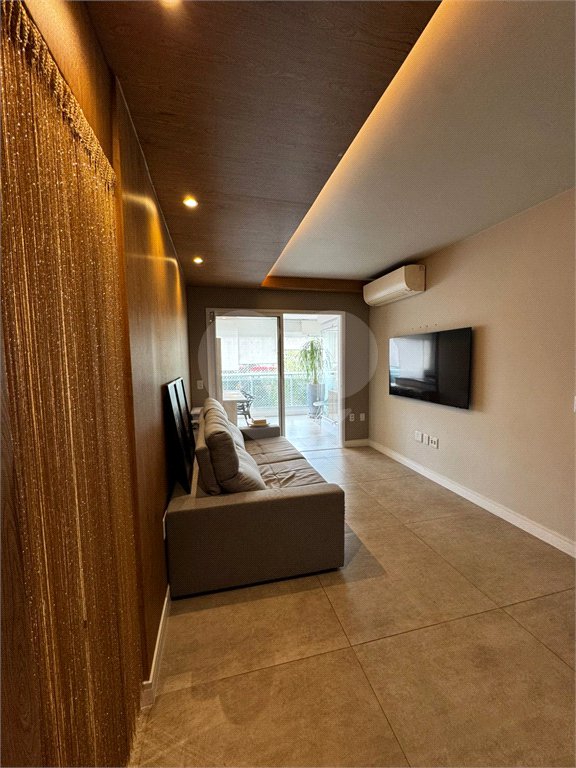 Apartamento à venda com 2 quartos, sendo 1 suíte, em Água Branca, São Paulo, SP