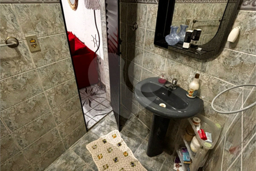 Casa Térrea à venda com 4 quartos, sendo 1 suíte, em Jaçanã, São Paulo, SP