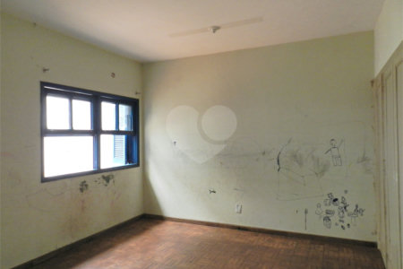 Casa à venda com 3 quartos, sendo 1 suíte,  em Jardim Sumaré, Ribeirão Preto, SP