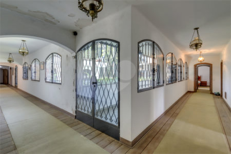 Casa à venda com 4 suítes no condomínio Chácara Flora, São Paulo - SP