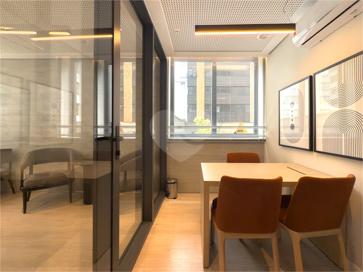 Apartamento à venda com 3 quartos, sendo 1 suíte, em Jardim Paulista, São Paulo, SP