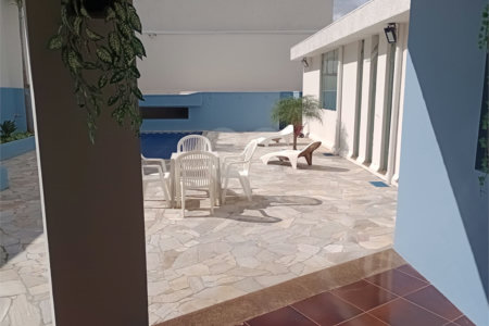 Casa à venda com 4 quartos, sendo 1 suíte, em Vila Rosa, Itapetininga, SP