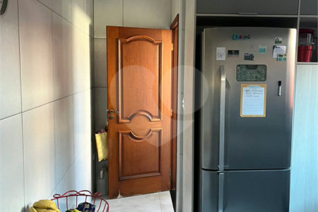 Sobrado à venda com 4 quartos, sendo 1 suíte,  em Jardim do Colégio (zona Norte), São Paulo, SP