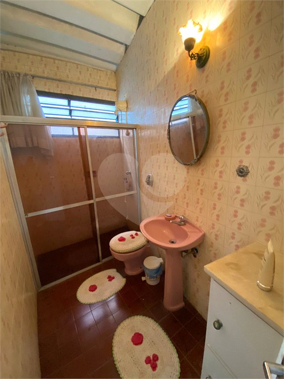 Casa à venda com 4 quartos, sendo 1 suíte,  em Vila Oliveira, Mogi das Cruzes, SP