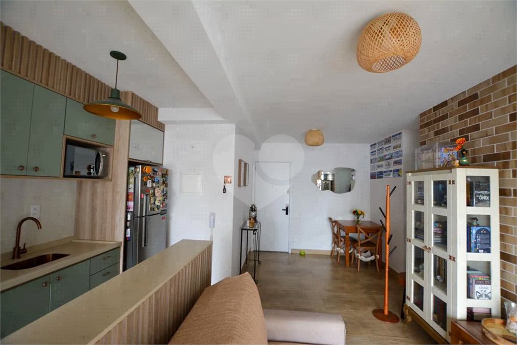 Apartamento à venda com 2 quartos, sendo 1 suíte, em Ferreira, São Paulo, SP