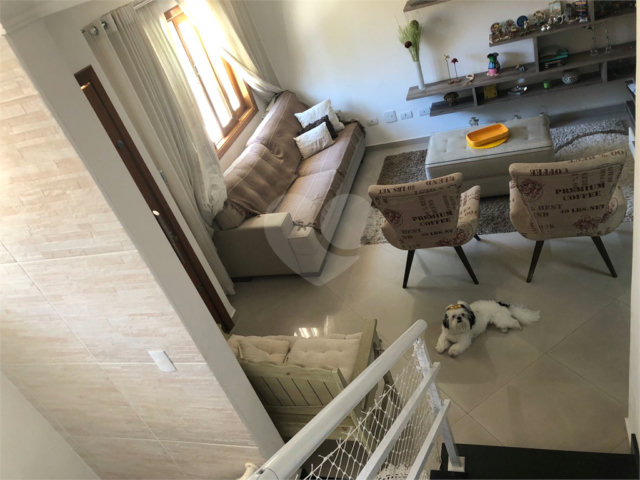 Casa à venda com 3 quartos, sendo 1 suíte,  no condomínio Acjy - Pestana, São Paulo - SP