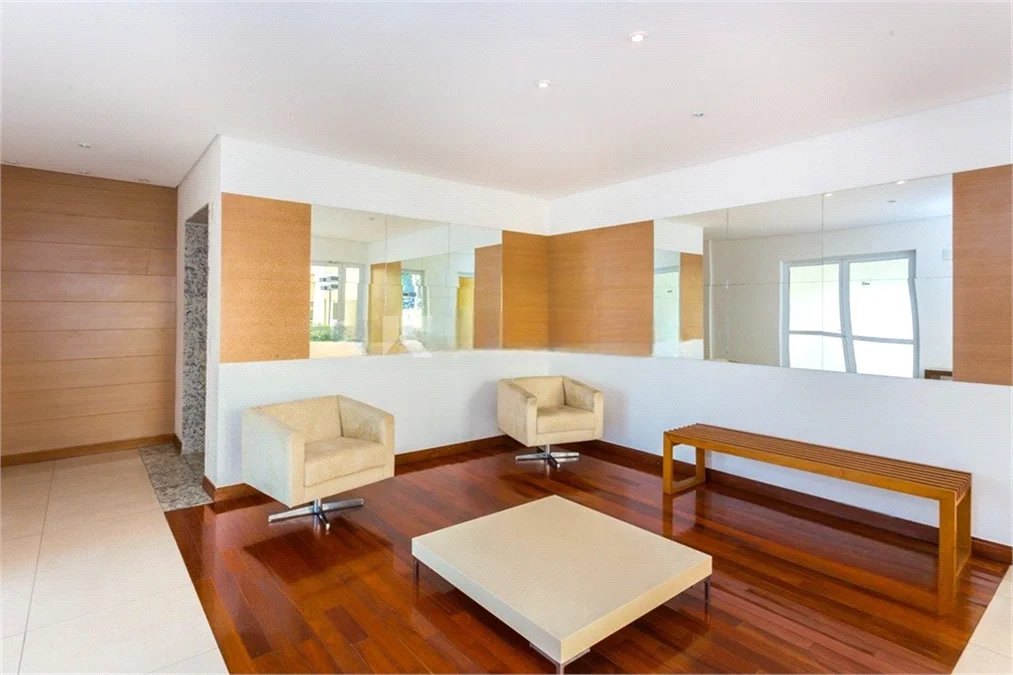 Apartamento à venda com 3 quartos, sendo 1 suíte, em Vila Ipojuca, São Paulo, SP