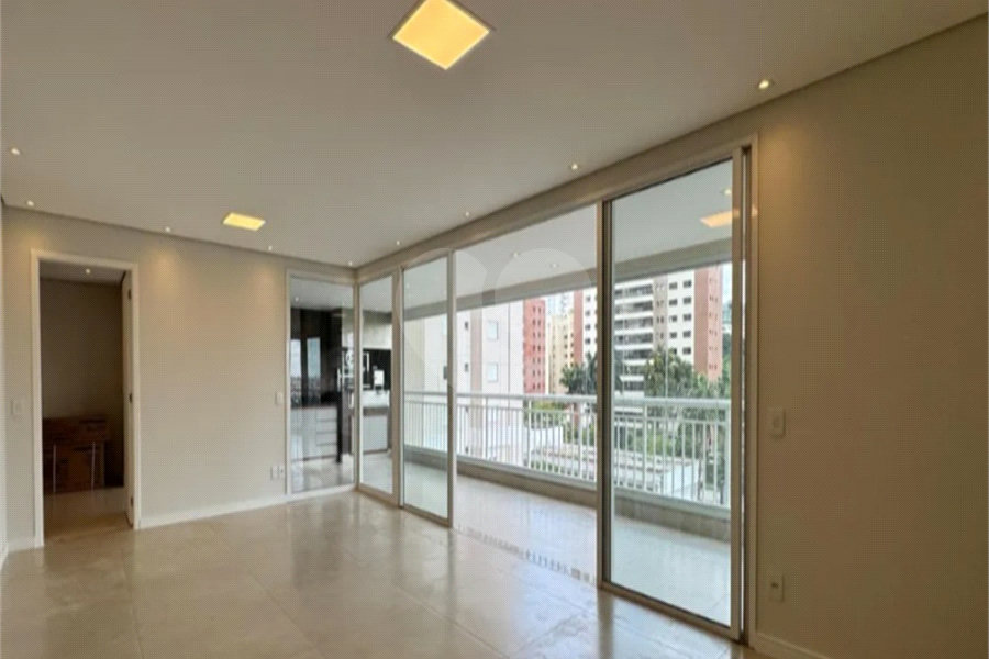 Apartamento à venda com 4 quartos, sendo 3 suítes, em Morumbi, São Paulo, SP