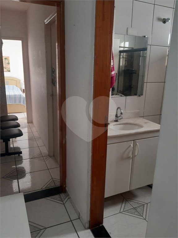 Casa à venda com 2 quartos em Vila Vitório Mazzei, São Paulo, SP